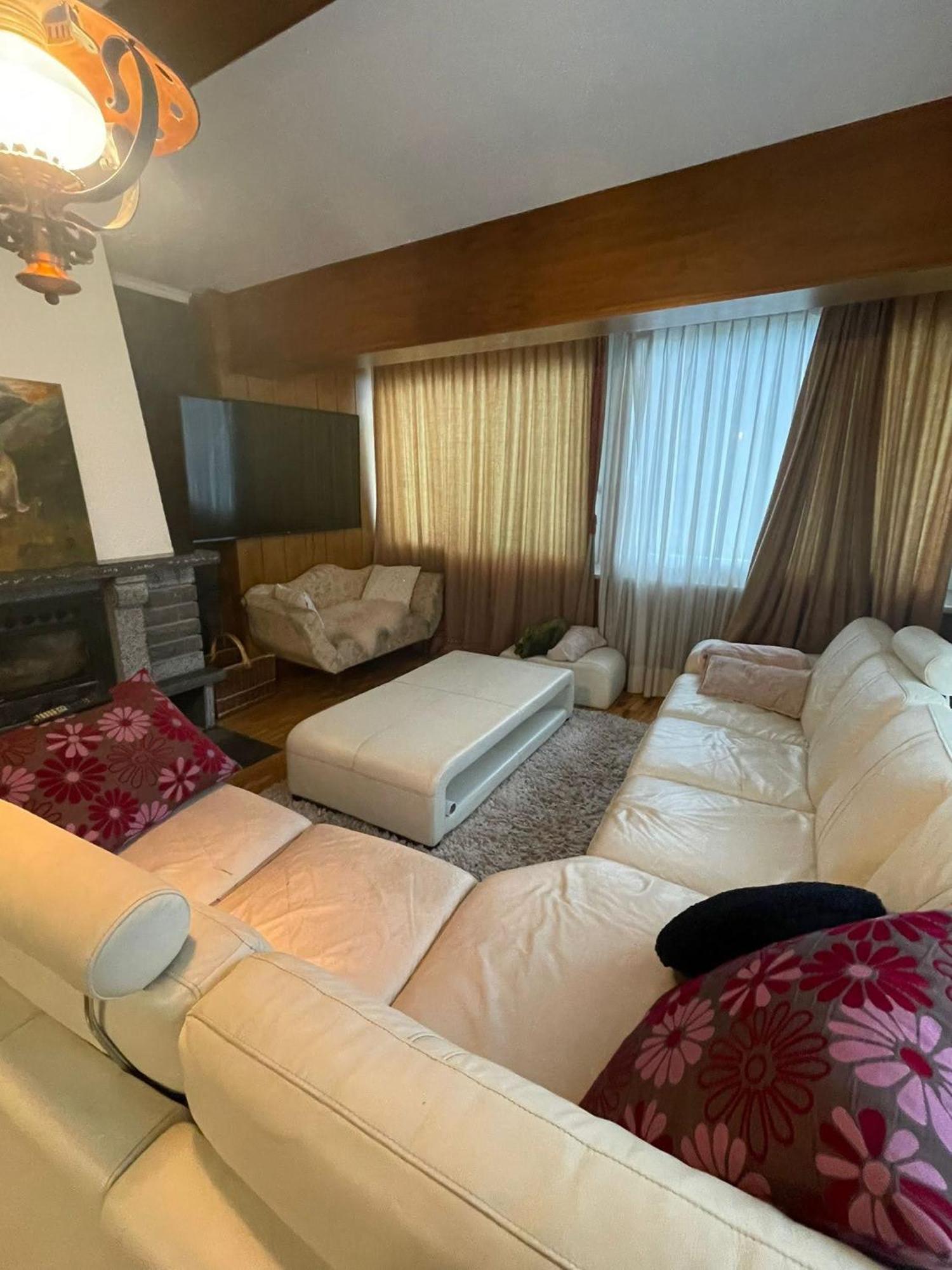 Les Nis Apartment Бур-Сан-Пиер Екстериор снимка