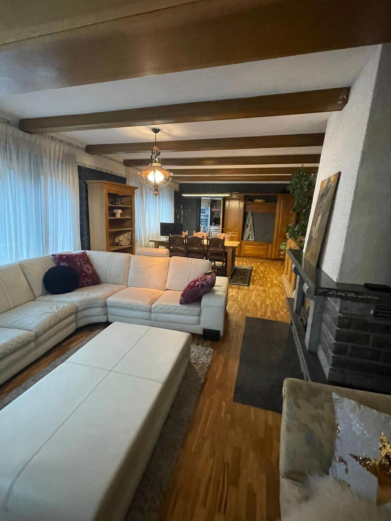 Les Nis Apartment Бур-Сан-Пиер Екстериор снимка
