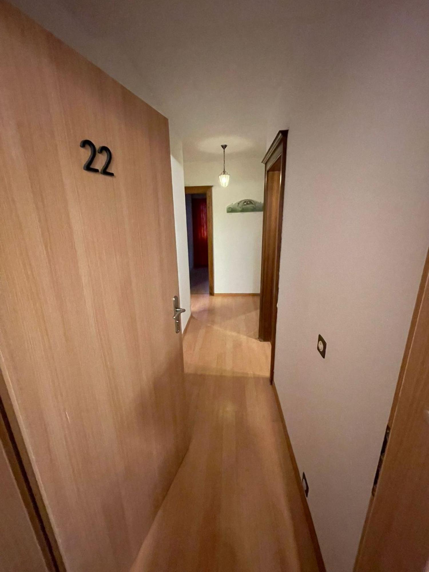 Les Nis Apartment Бур-Сан-Пиер Екстериор снимка
